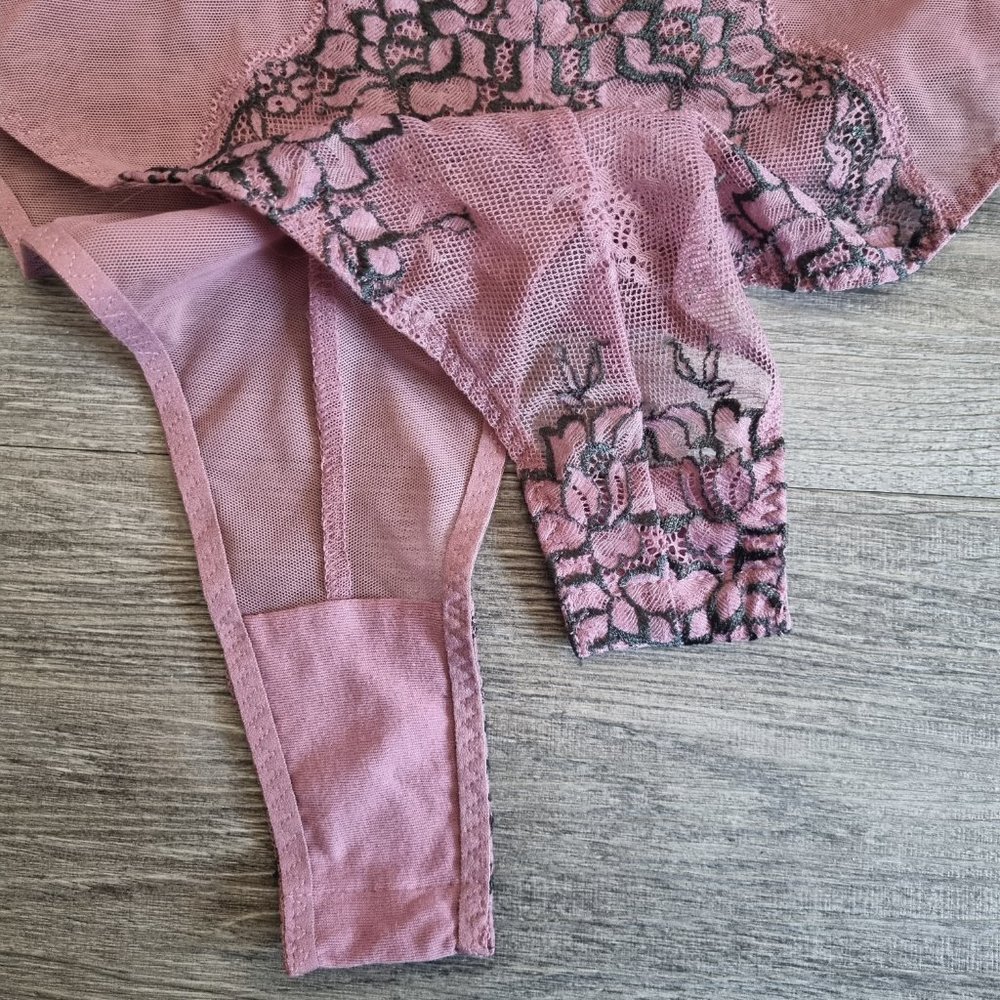 NWT - La Senza Floral Lace & Mesh Bodysuit Size M - Picture 15 of 16